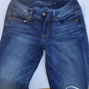 American Eagle Boot super stretch jeans. Size4 .